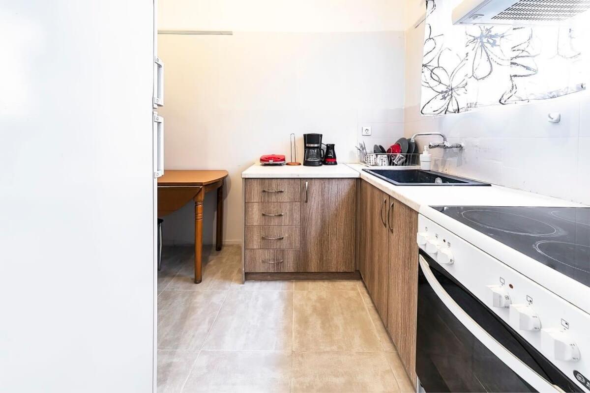 Topfloor Central Apt With Urban Views,3' To Metro Афины Экстерьер фото